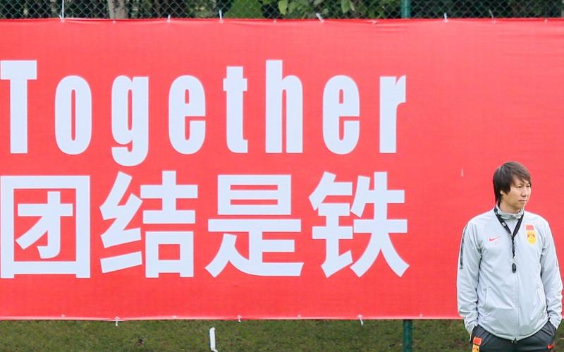 南宫体育- 波鸿深陷降级泥潭，俱乐部紧急启动保级应急预案  